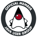 Logotipo para miembro oficial del grupo de usuarios de Java. Un círculo con ese texto que dentro tiene un muñeco tipo mascota, con aspecto casi triangular, el pico superior negro, la parte de abajo blanca y una gran nariz roja, casi redonda.