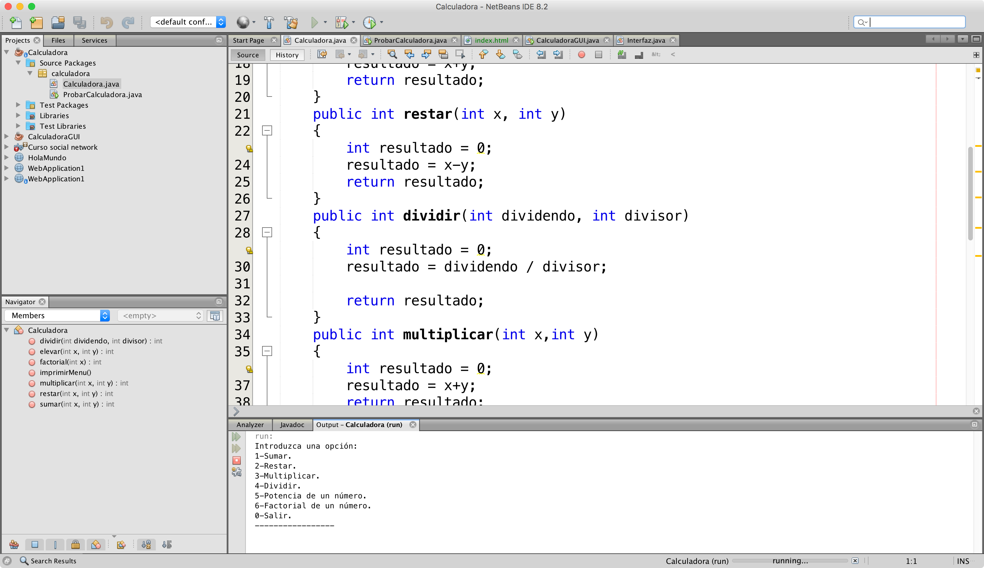Ejemplo del IDE netbeans ejecutándose sobre el sistema operativo osX