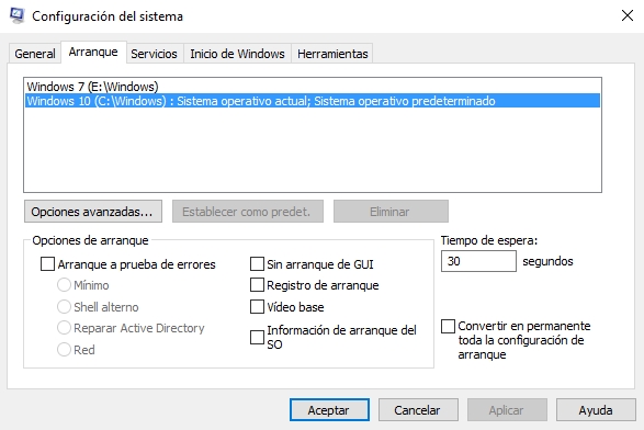 Muestra el interfaz de Windows 10 para para configurar las opciones de arranque, entre otras cosas, desde msconfig o configuración del sistema.